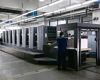 ���S���}(c��ng)��(k��)���{(di��o)��Q����